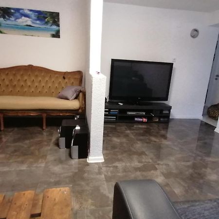 Schoene Einliegerwohnung In Hechingen Exteriör bild